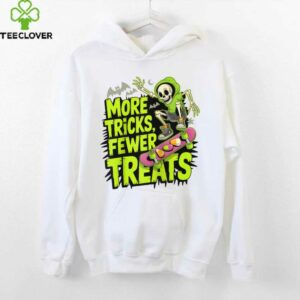 Skateboard Halloween Skeleton Ghost Spooky Skater Raglan Baseball Tee Shirt