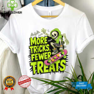 Skateboard Halloween Skeleton Ghost Spooky Skater Raglan Baseball Tee Shirt