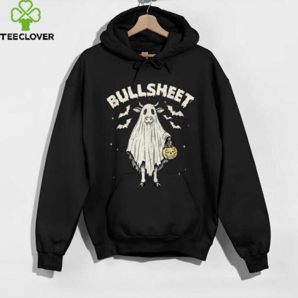 Cow Ghost Costume Halloween Pun Spooky Bullsheet Joke Shirt