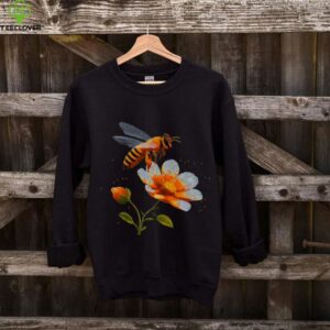 Honeybee And Flower Dot Art shirt