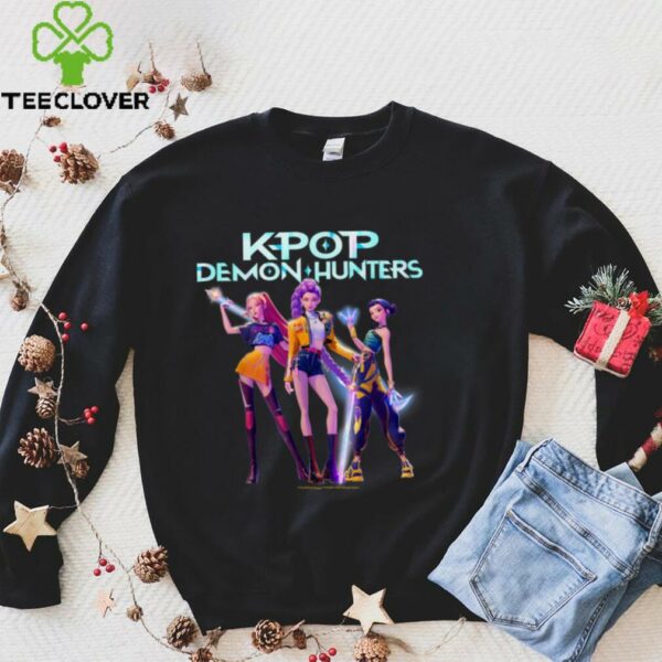 Huntr_X Heroic Poses Group Shot Shirt