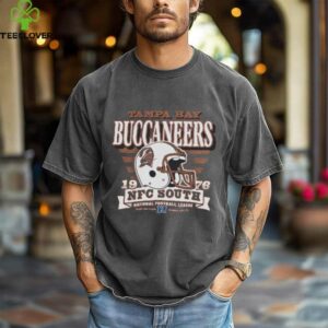 Men's '47 Red Tampa Bay Buccaneers Stripe Splash Franklin Throwback T Shirt
