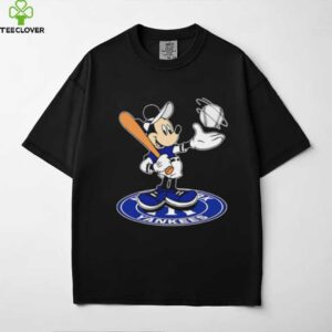New York Yankees Cheerful Mickey Disney shirt
