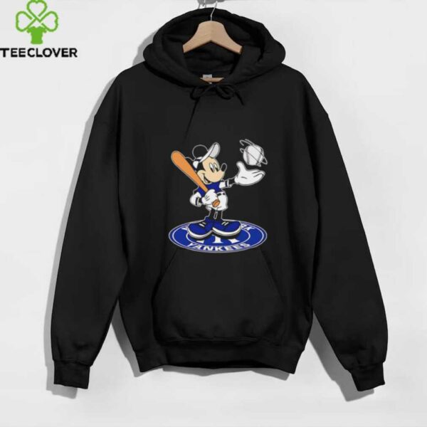 New York Yankees Cheerful Mickey Disney shirt