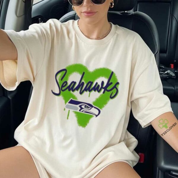 Official Seattle Seahawks Spray Heart Boxy T Shirt
