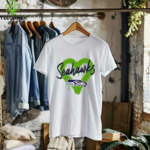 Official Seattle Seahawks Spray Heart Boxy T Shirt