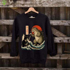 Samurai Cat Vs Giant Cat Monster Vintage Design shirt