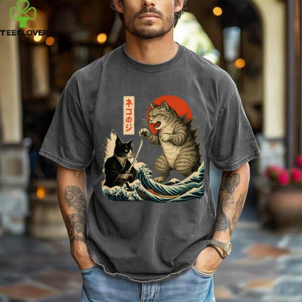 Samurai Cat Vs Giant Cat Monster Vintage Design shirt