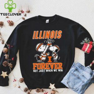 Snoopy High Five Charlie Brown Illinois Fighting Illini Basketball Forever Not Just When We Win Shirt Black