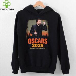 Kieran Culkin Wins Oscar For Best Supporting Actor 2025 Unisex T shirt