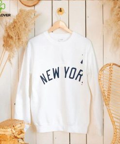 New York Yankees Fanatics Branded White Hometown Hot Shot Shirt