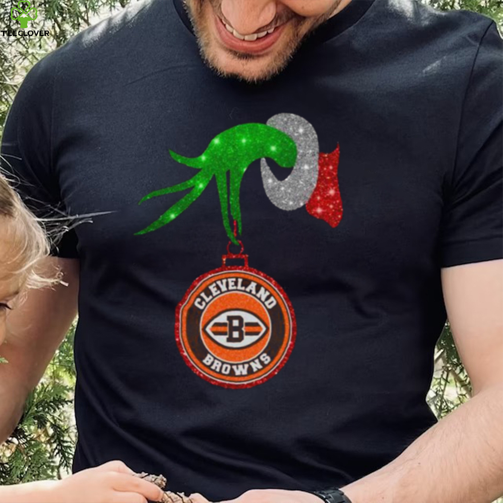 Grinch Hand Holding Cleveland Browns Christmas T Shirt