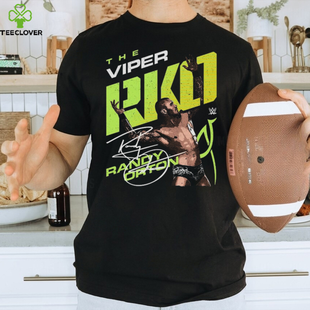 Youth 500 Level Black Randy Orton Pose T Shirt Youth 500 Level Black Randy Orton Pose T Shirt