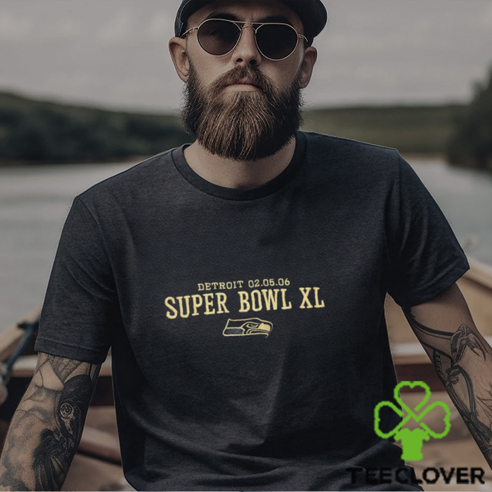 2006 NFL Seattle Seahawks Super Bowl 40 Detroit, MI Crew Neck Sweatshirt 2006 NFL Seattle Seahawks Super Bowl 40 Detroit, MI Crew Neck Sweatshirt