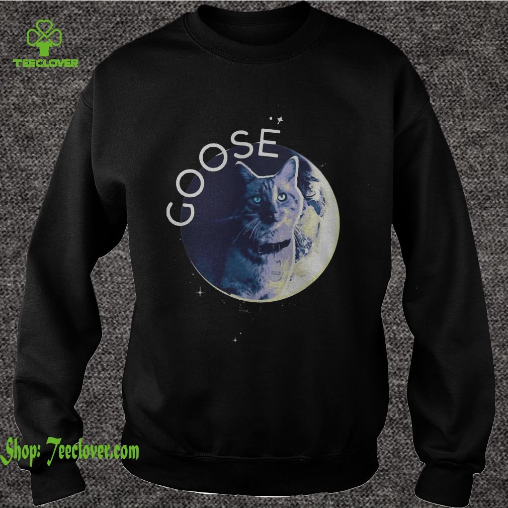 Flerken Goose the Cat in the moon Ladies T Shirt 2