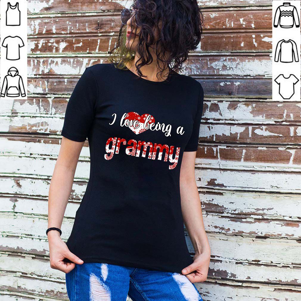 Merry Christmas I Love Being A Grammy Gift For Xmas T-Shirt