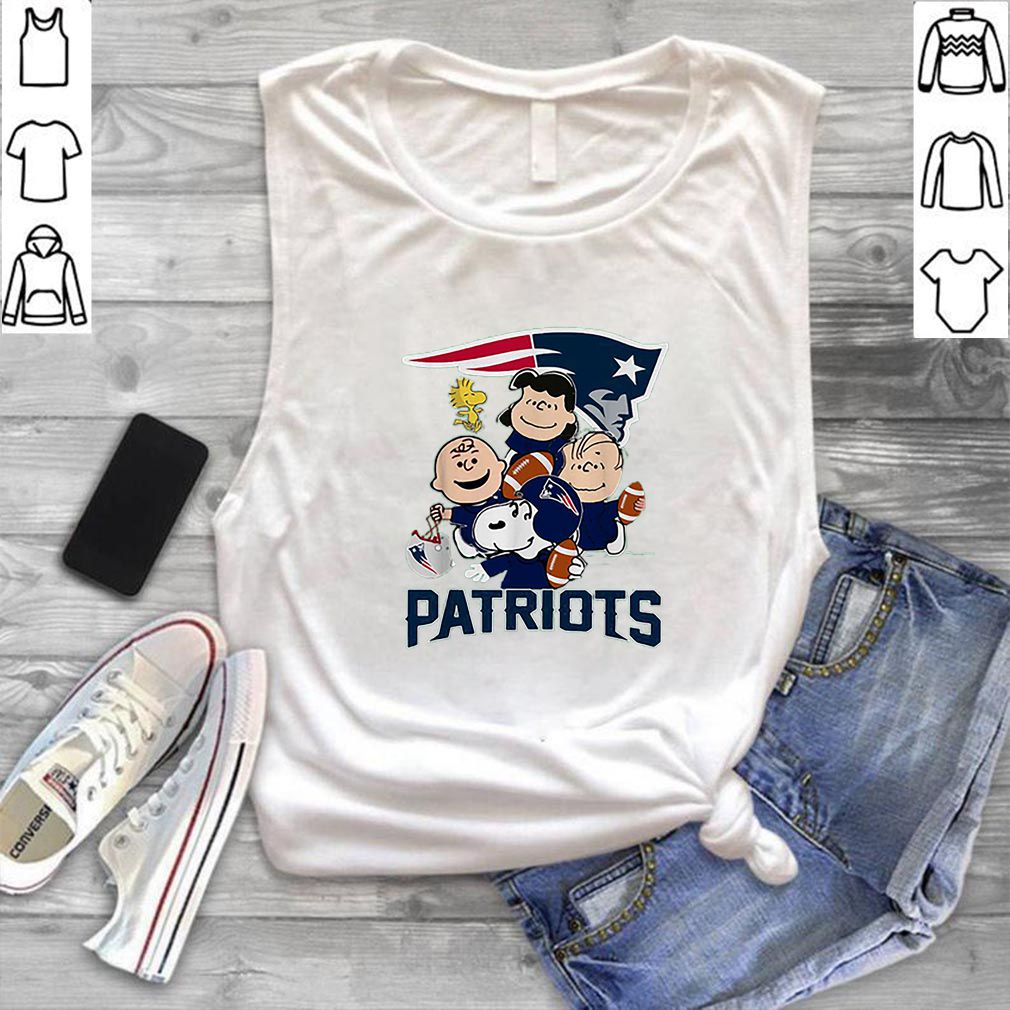 New England Patriots Charlie Brown Peanuts hoodie, sweater, longsleeve, shirt v-neck, t-shirt