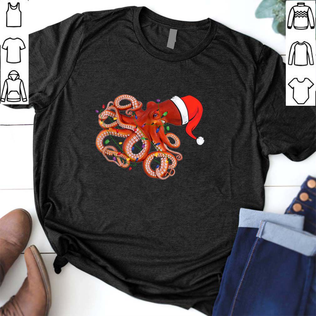Beautiful Octopus With Santa’s Hat Christmas Lights Family Gift sweater