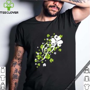 Top Shamrocks And Swirls St Patricks Day shirt