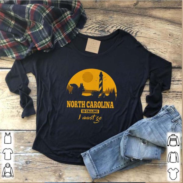 Squirrel north carolina is calling I must go hoodie, sweater, longsleeve, shirt v-neck, t-shirt