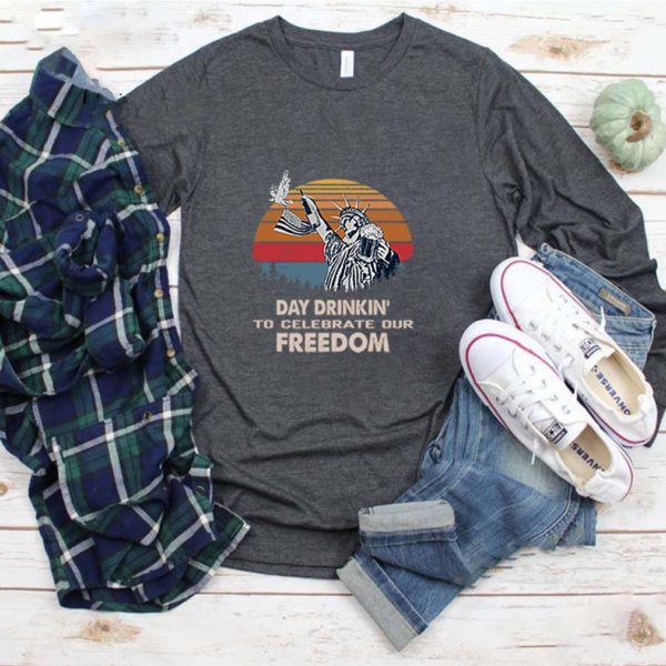 Day Drinkin' To Celebrate Our Freedom 4th Of July Independence Day Vintage T-