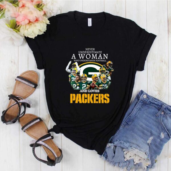 Never Underestimate A Woman Who Understands Baseball And Loves Packers hoodie, sweater, longsleeve, shirt v-neck, t-shirt
