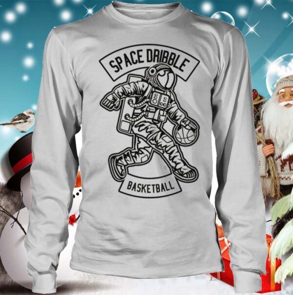 Astronaut playing basketball shirt
