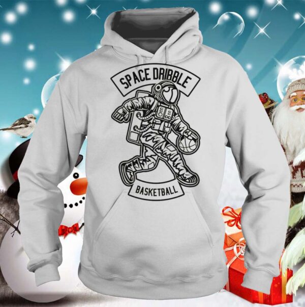 Astronaut playing basketball shirt