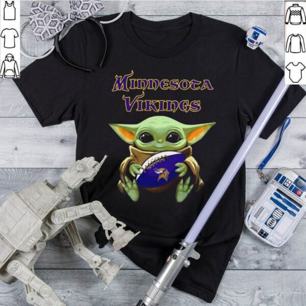 Baby Yoda Hug Minnesota Vikings 2021 hoodie, sweater, longsleeve, shirt v-neck, t-shirt