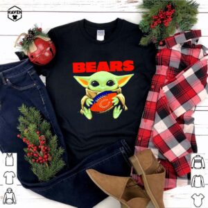 Baby Yoda Loves The Chicago Bears Star Wars hoodie, sweater, longsleeve, shirt v-neck, t-shirt 3