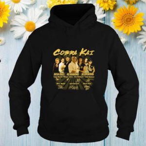 Cobra Kai 2018 2021 3 seasons 30 episodes signature hoodie, sweater, longsleeve, shirt v-neck, t-shirt