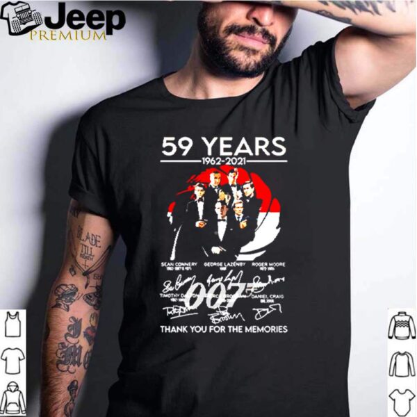 59 Years of 007 1962 2021 thank you for the memories signatures hoodie, sweater, longsleeve, shirt v-neck, t-shirt