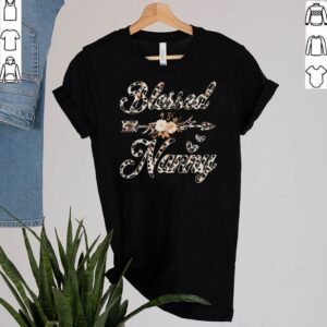 Blessed Nanny Mothers Day Grandma Leopard Women T Shirt