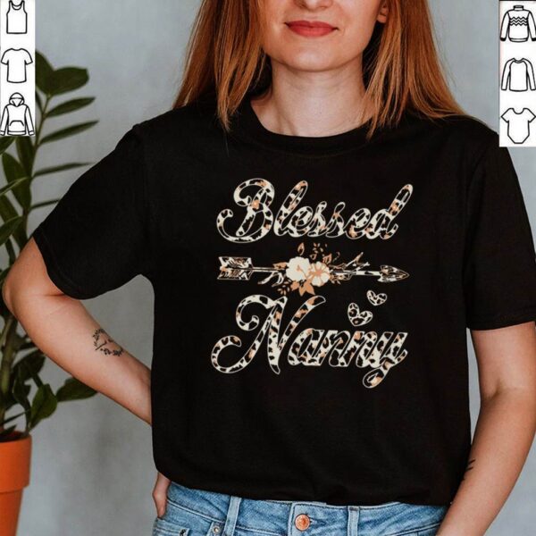 Blessed Nanny Mothers Day Grandma Leopard Women T Shirt