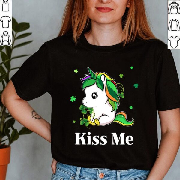 Funny Kiss Me Irish St Patricks Day Shirt Unicorn Lovers Clover Lucky Shamrock T-Shirt