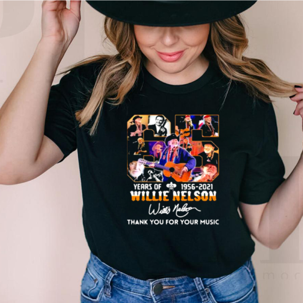 65 years of 1956 2021 Willie Nelson thank you for the memories signature hoodie, sweater, longsleeve, shirt v-neck, t-shirt