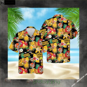 Loo-ney Tunes Pineapple Hawaiian Aloha shirt