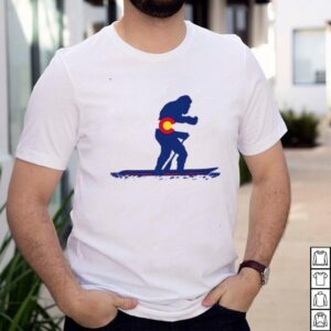 Big Foot Silhouette Paddling On Paddle Board Colorado Flag T Shirt