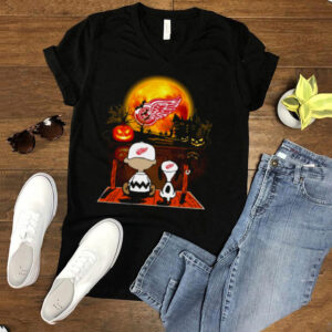 Snoopy and Charlie Brown Pumpkin Detroit Red Wings Halloween Moon hoodie, sweater, longsleeve, shirt v-neck, t-shirt