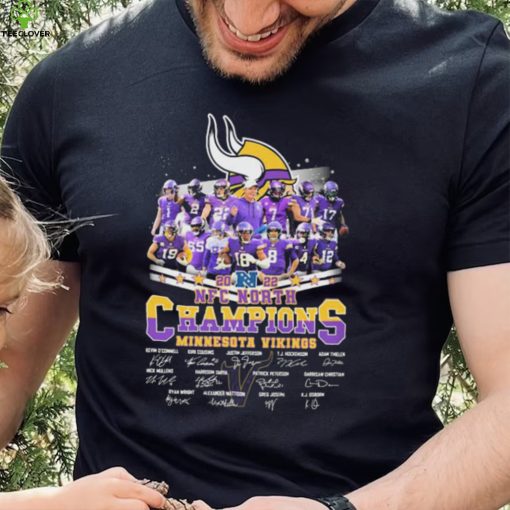 2022 NFC North Division Champions Minnesota Vikings Signatures Shirt