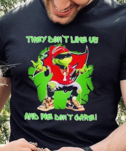 2023 Grinch Tampa Bay Buccaneers they don’t like us and we don’t care t shirt