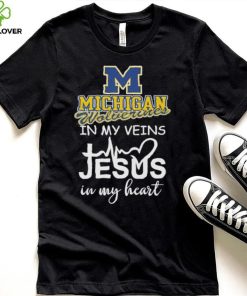 2023 Michigan Wolverines in my veins Jesus in my heart shirt