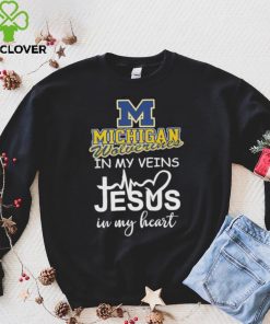 2023 Michigan Wolverines in my veins Jesus in my heart shirt