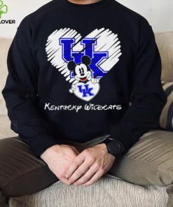 2023 Mickey Mouse heart Love Kentucky Wildcats logo shirt