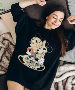 2023 NFL New Orleans Saints Mickey Mouse And Minnie Mouse Shirt