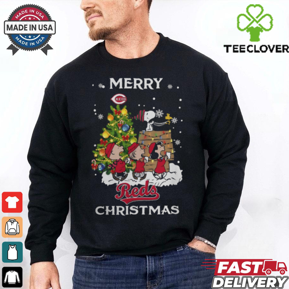 2024 Cincinnati Reds Snoopy And Friends Merry Christmas Shirt 2024 Cincinnati Reds Snoopy And Friends Merry Christmas Shirt