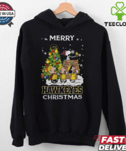 2024 Iowa Hawkeyes Snoopy And Friends Merry Christmas Shirt