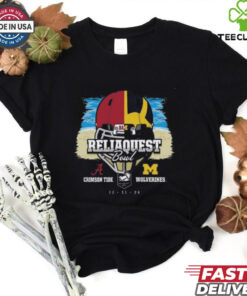 2024 Reliaquest Bowl Alabama Crimson Tide Head To Head Michigan Wolverines Helmet Split Shirt