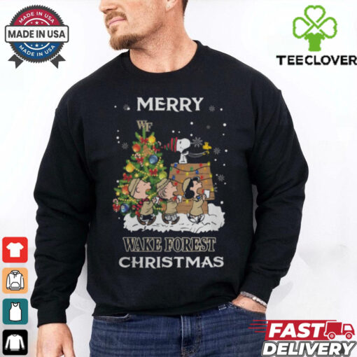 2024 Wake Forest Demon Deacons Snoopy And Friends Merry Christmas Shirt