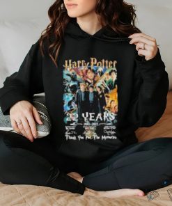 22 years 2001 2023 Harry Potter member thank you for the memories signatures shirt